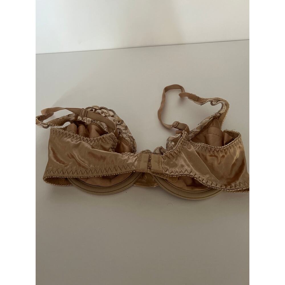 Victoria's Secret Women's Underwire Lace Demi Bra Adjustable Straps Tan Size 34C - Picture 5 of 8
